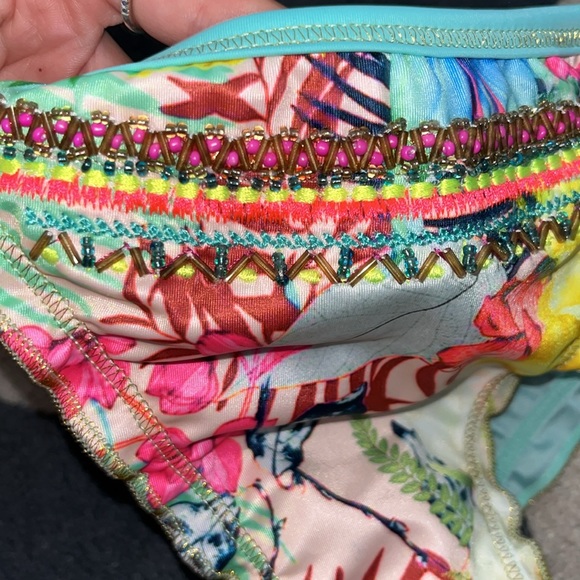 Bikini Set - Picture 4 of 4